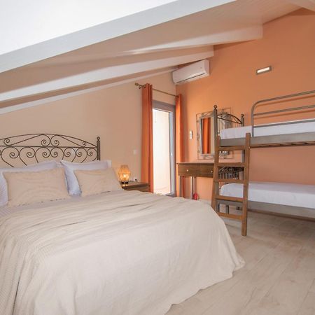 Gold Olive Suites Alykanas  Exterior foto
